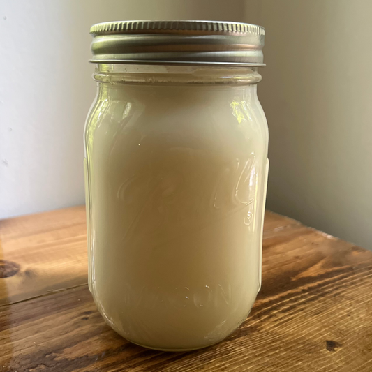 Pint jar of tallow